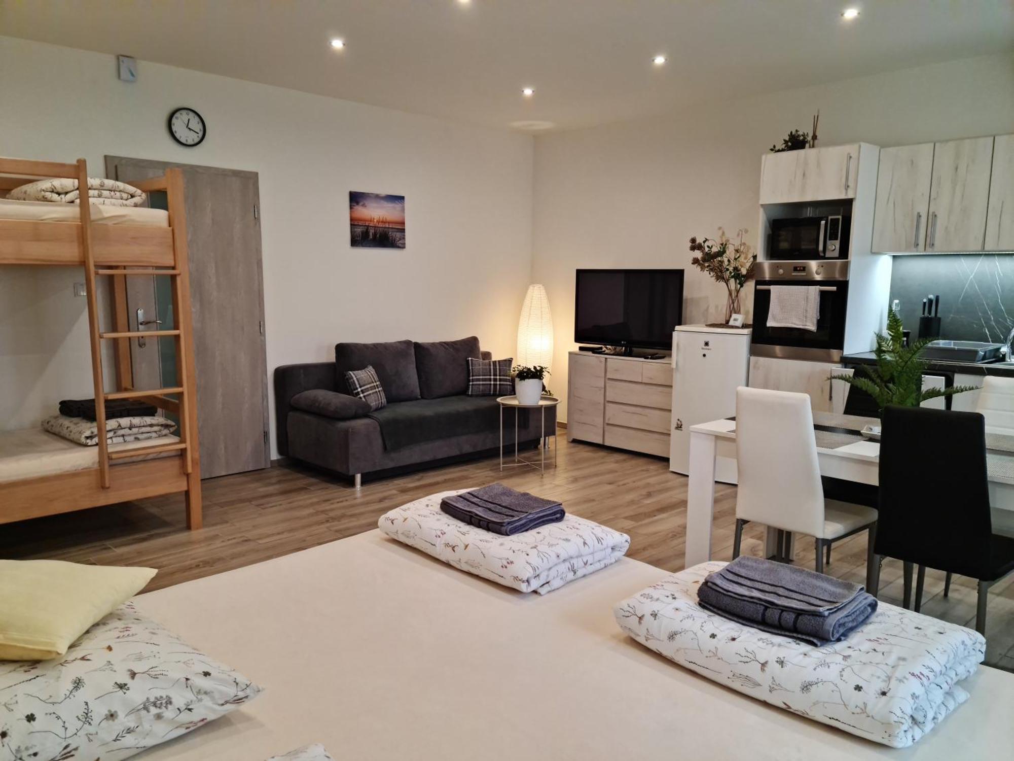 Apartmany Zirec Dvůr Králové nad Labem 外观 照片