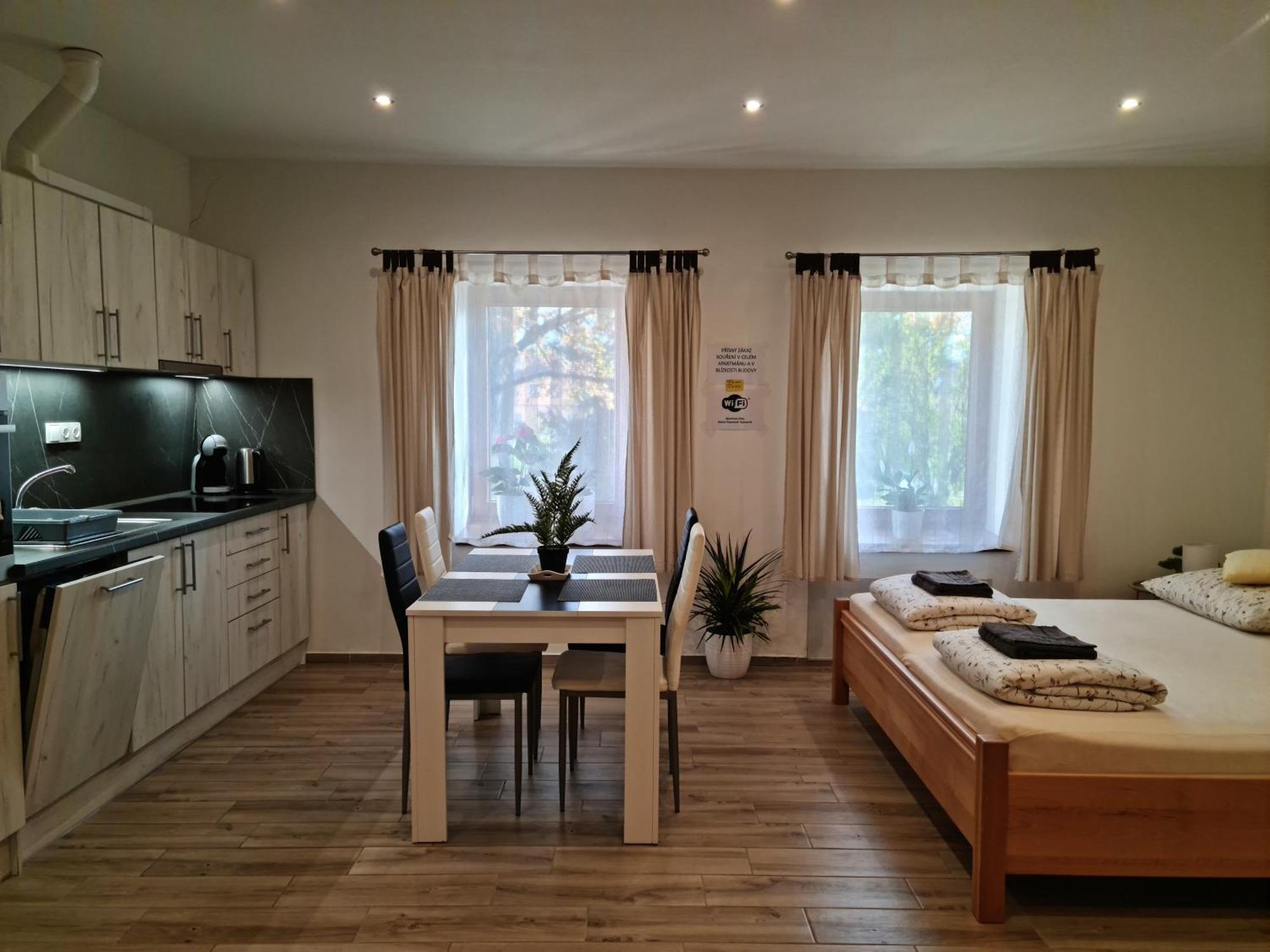 Apartmany Zirec Dvůr Králové nad Labem 外观 照片