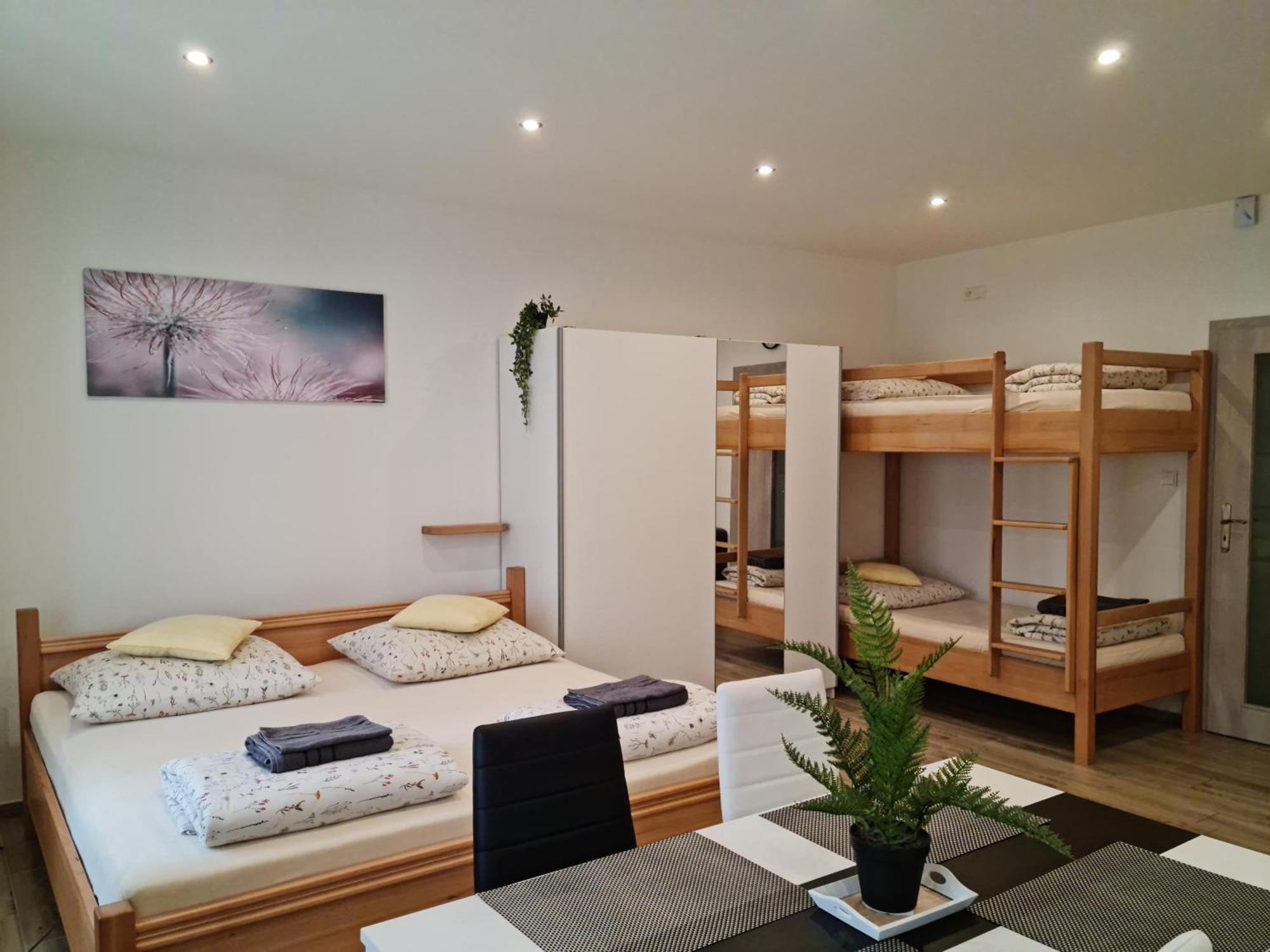 Apartmany Zirec Dvůr Králové nad Labem 外观 照片
